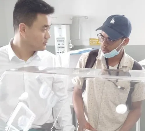Baby Incubator Installation